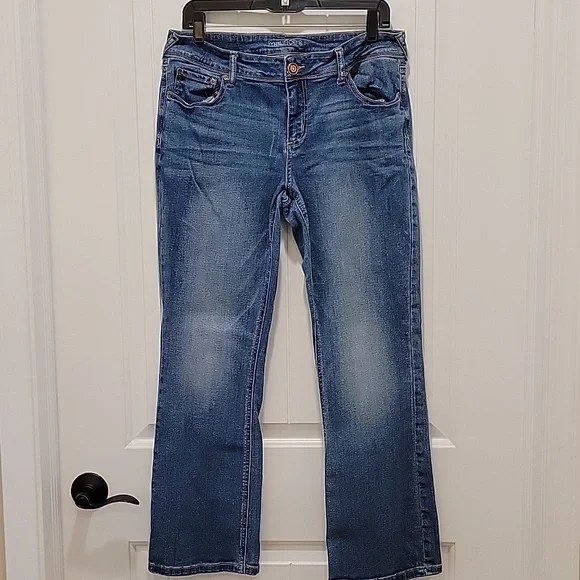 Maurices Blue Boot Cut Jeans Classic Jeans Size 12 Short - Picture 10 of 10
